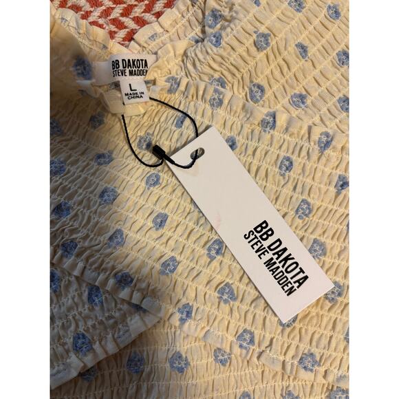 BB Dakota By Steve Madden Cream Textured Dot Top NWT Women’s Medium Long Sleeve - Picture 7 of 9